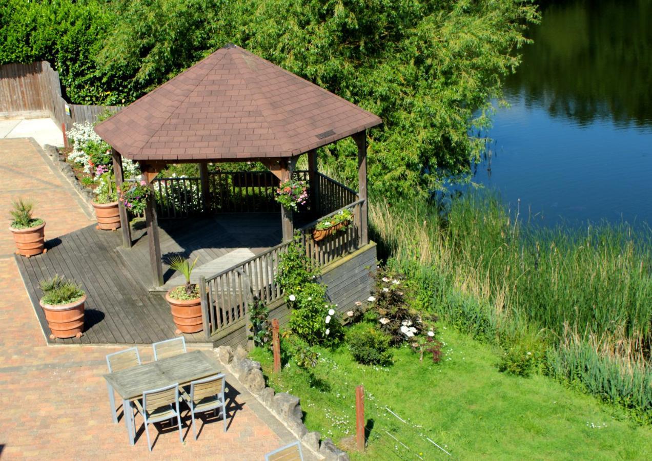 Inn On The Lake Gravesend Luaran gambar